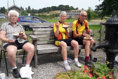 Cake ride part 3. Marion, Daphne and Dave at Hill(1)